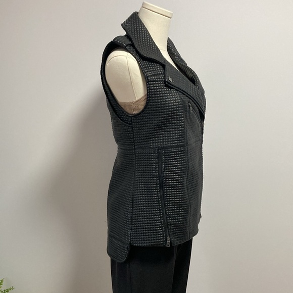 BCBG black faux leather jacket XXS - Picture 3 of 11